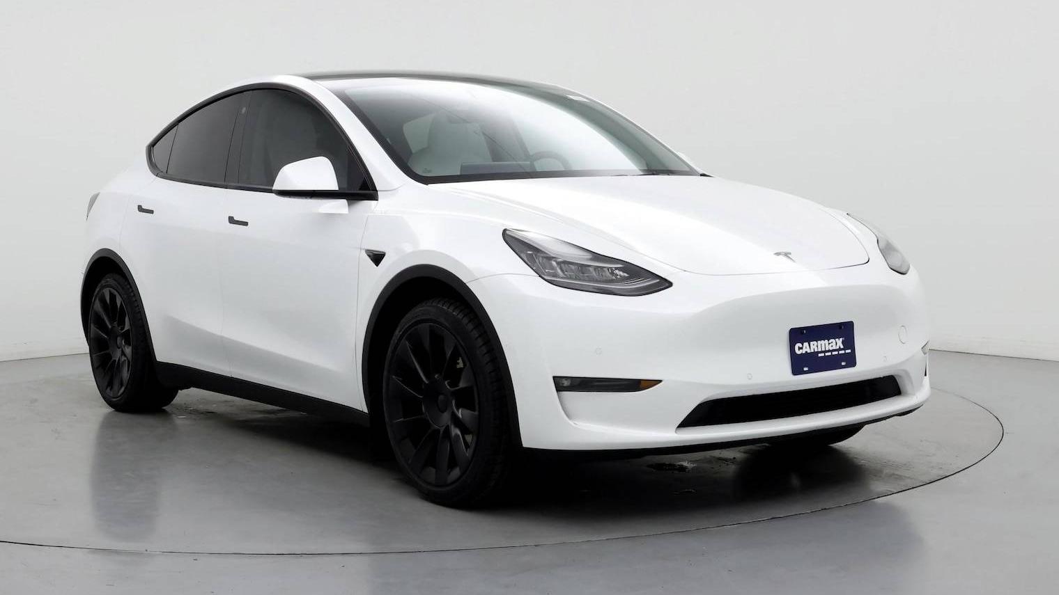 TESLA MODEL Y 2021 5YJYGDED0MF103072 image